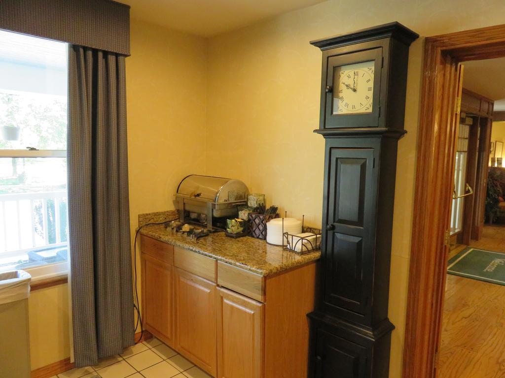 Country Inn & Suites By Radisson, Millville, Nj Eksteriør billede